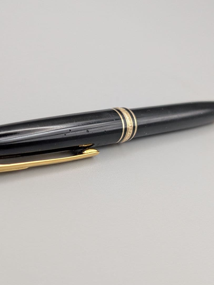 MONTBLANC ボールペン 黒×金 筆記可 小キズ有