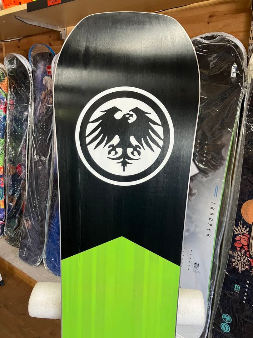 【中古】25-26 NEVER SUMMER TROOPER 154