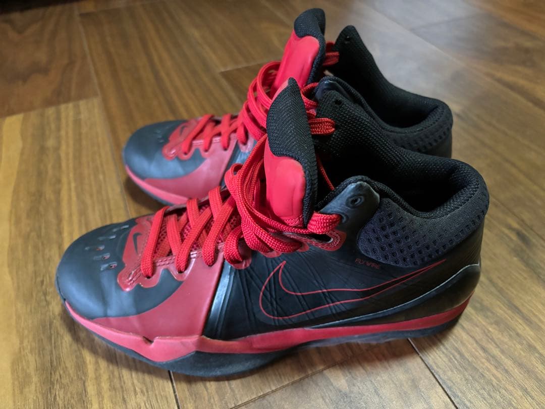 Nike BRAVE バスケットボールシューズ 赤黒