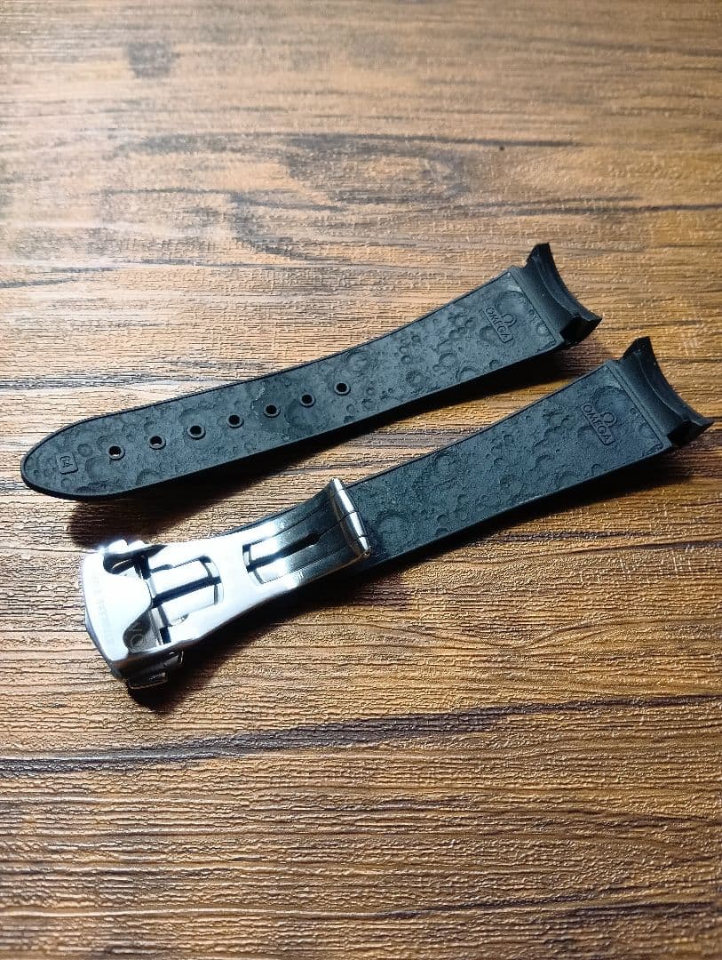 オメガ　スピードマスター　純正　ラバーベルト　＆　バックル