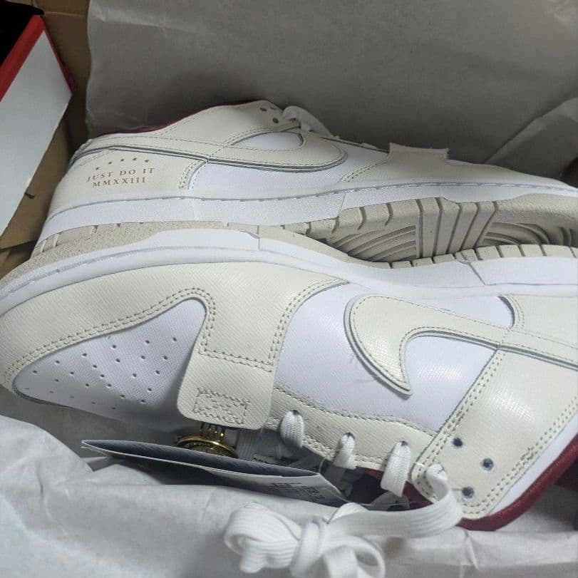 NIKE ナイキ ダンク LOW SE DV1160-100 新品未使用28.5
