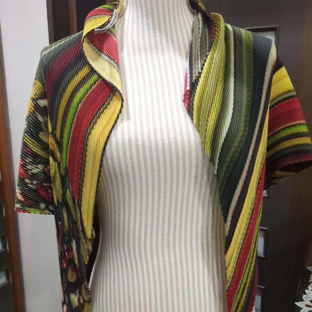 スカーフ　PLEATS PLEASE　総柄プリント ひし形　マルチ