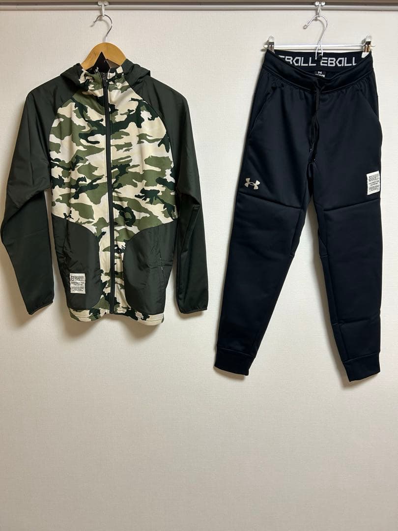 アンダーアーマー　UAハイブリッドジャケット・パンツ　セットアップ