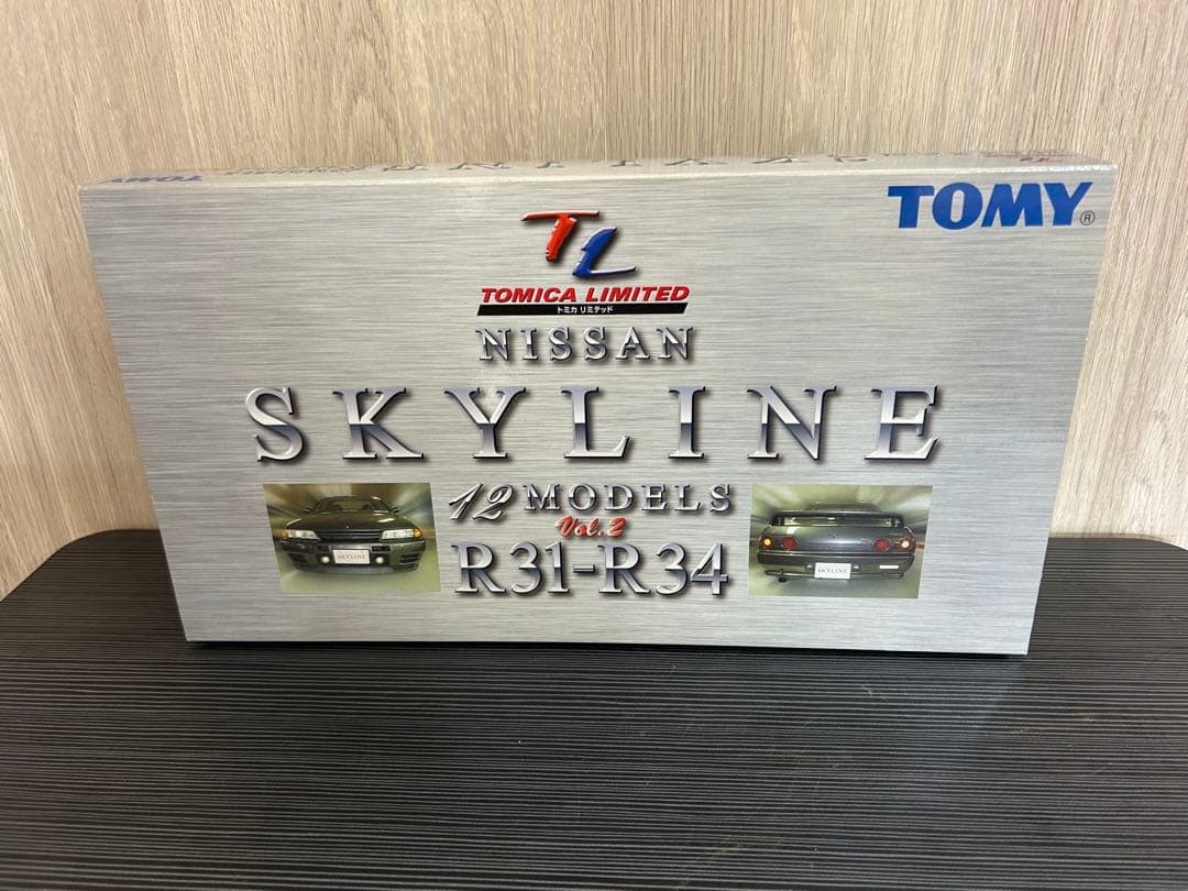 トミカ　 SKYLINE 12MODELS Vol.2 R31-R34