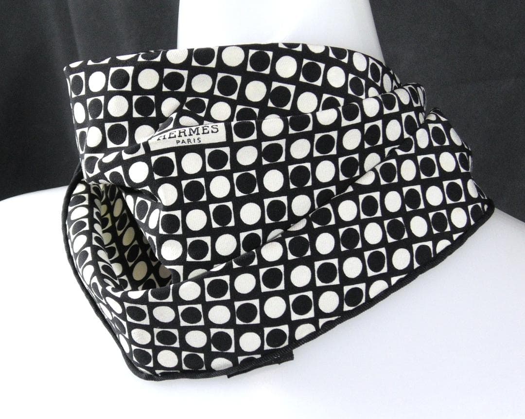 極美品　HERMES エルメス　スカーフ ロサンジュ　D575