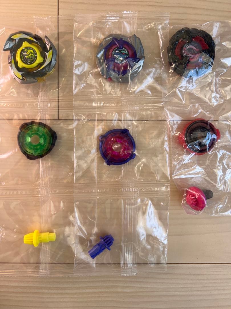 【新品・未使用】ベイブレードX シャークスケイル マンモスタスク 等セット ②