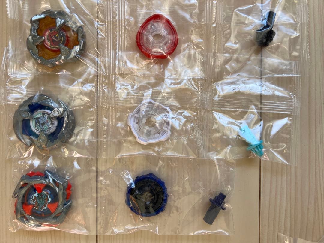 【新品・未使用】ベイブレードX シャークスケイル マンモスタスク 等セット ②