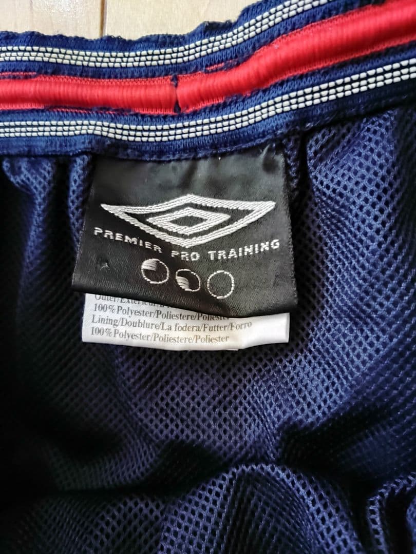 Umbro イングランド代表 トレーニングショートパンツネイビー