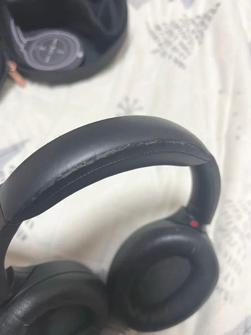 SONYワイヤレスノイズキャンセリングヘッドホン WH-1000XM4 ブラック