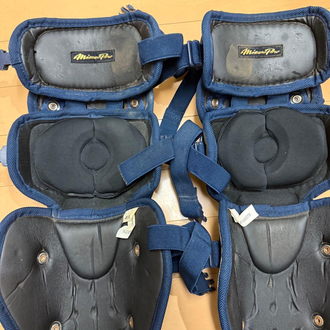 ミズノ　プロ　キャッチャー防具一式　（収納袋有り）　ネイビー