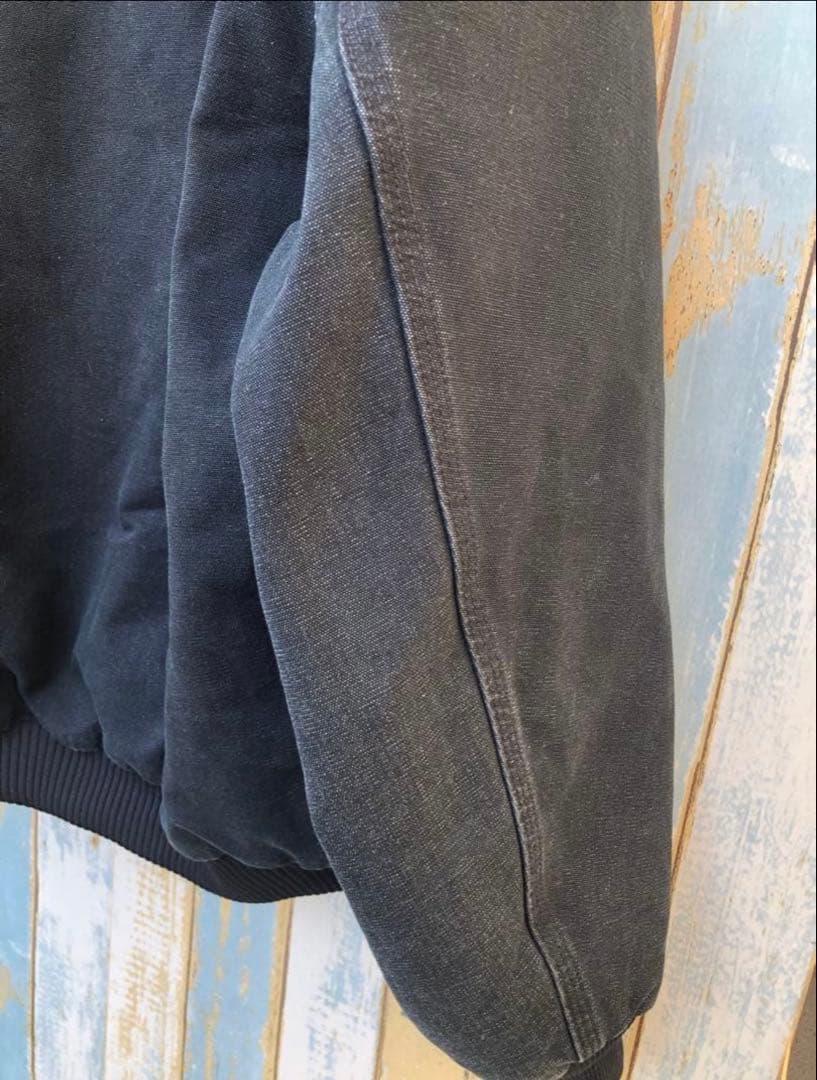 Carhartt アクティブジャケット キルティング フェードブラック