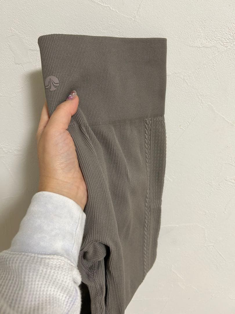 グレー ハイウエストレギンス ストレッチ素材