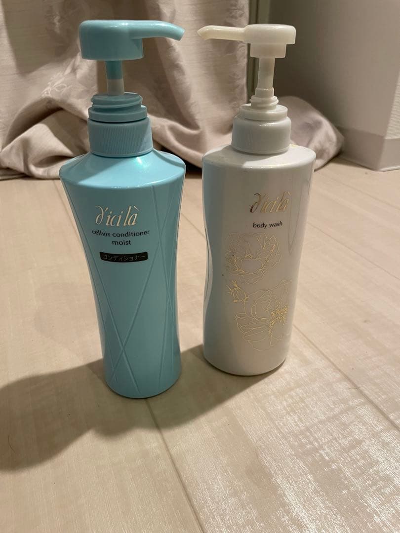 ディシラ　dicila セルヴィス　シャンプー　モイスト　コンディショナー