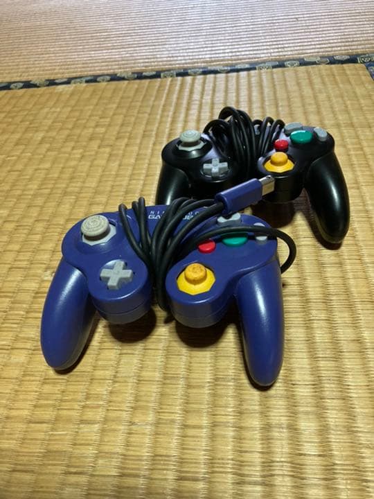 ゲームキューブ本体（黒）/コントローラー×2/メモリーカード×1