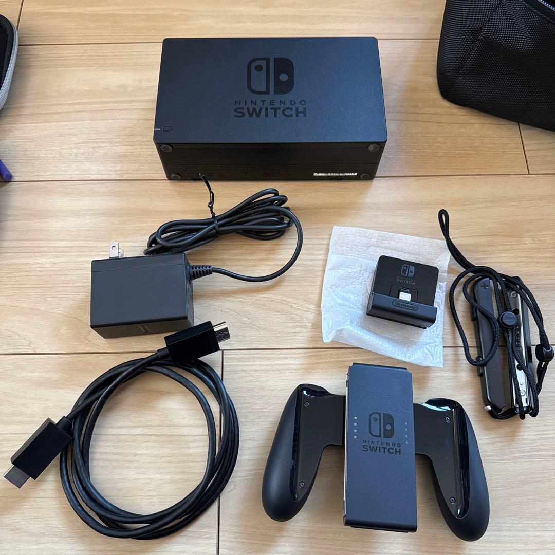 ⭐︎Nintendo Switch⭐︎ 青/赤 ケース付き