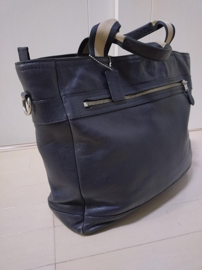 COACH ネイビー レザー トートバッグ　コーチ
