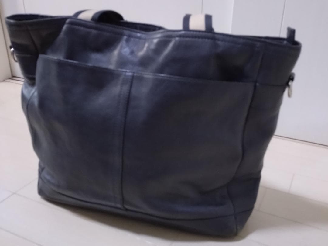 COACH ネイビー レザー トートバッグ　コーチ