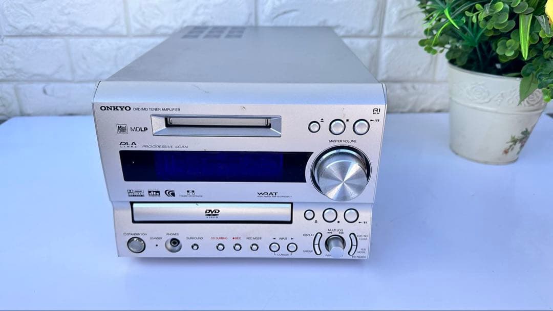 ミュージック FR-7GXDV. DVD/MD Tuner Amplifier