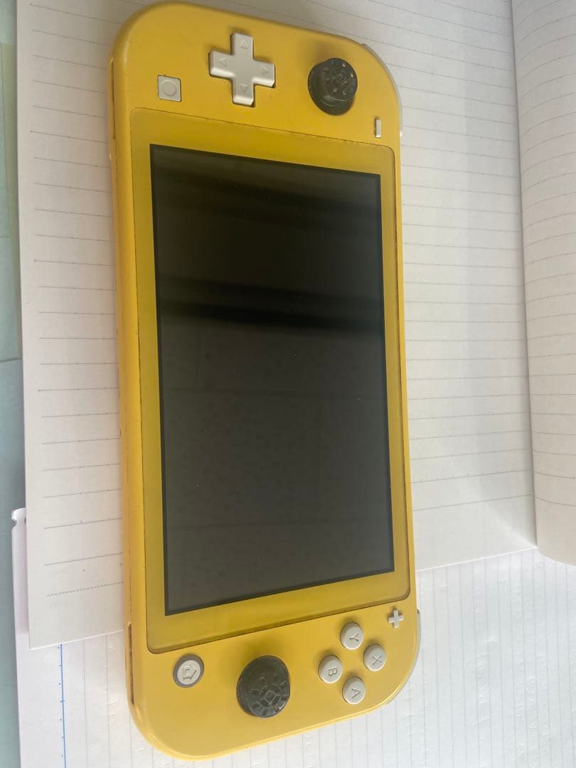 も*ば様 ［ジャンク品］Nintendo Switch Lite イエロー