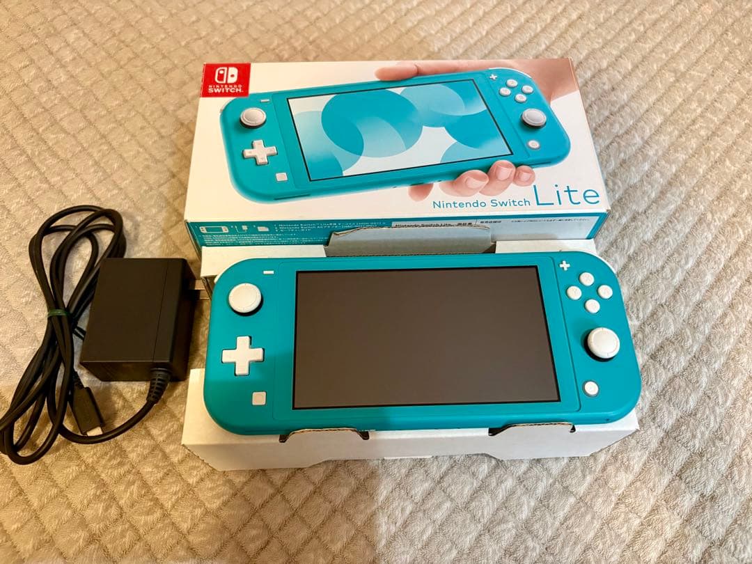 Nintendo Switch Lite ターコイズ　箱・充電器あり