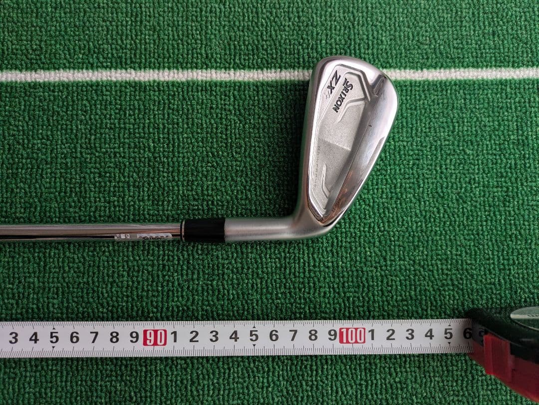 Srixon ZX4 4番アイアン