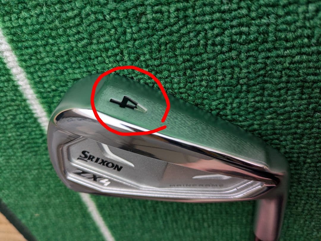 Srixon ZX4 4番アイアン