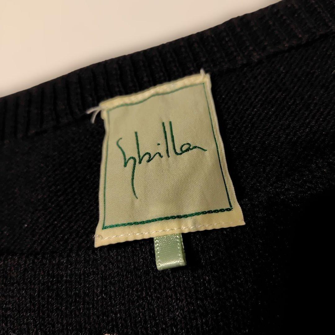 美品♦シビラ華やかな花柄刺繍　ベスト セーター　ノースリーブSybilla