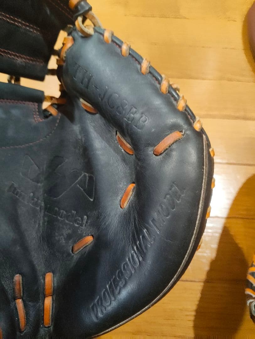ハタケヤマ 少年軟式ミット、グローブ