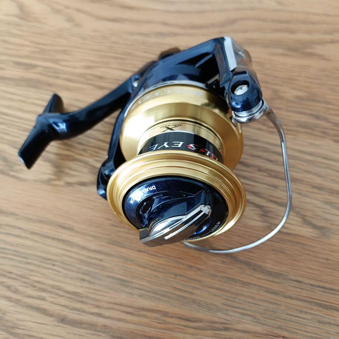 【新品未使用】シマノ　ブルズアイ　5080　スピニングリール