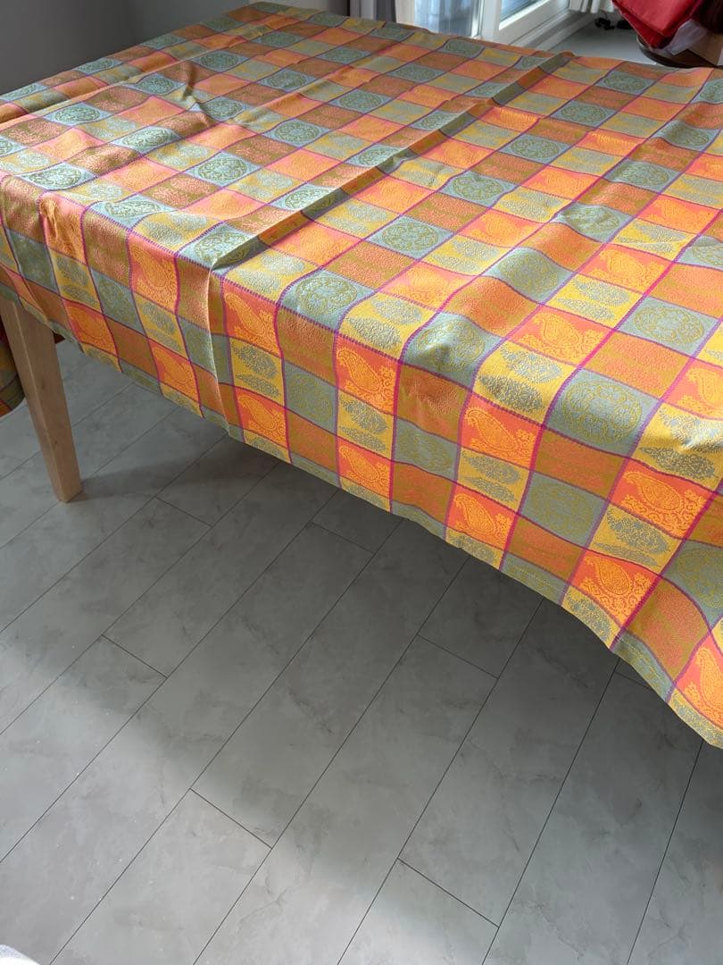 Jacquard ペイズリー チェック テーブルクロス