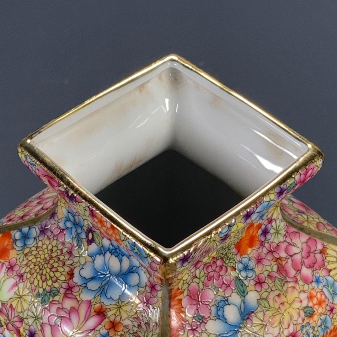 年制琺瑯彩万花彩四方花瓶工芸品 陶磁器 装飾品 花瓶 花器 美品 置物 陶芸