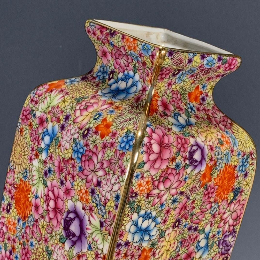 年制琺瑯彩万花彩四方花瓶工芸品 陶磁器 装飾品 花瓶 花器 美品 置物 陶芸