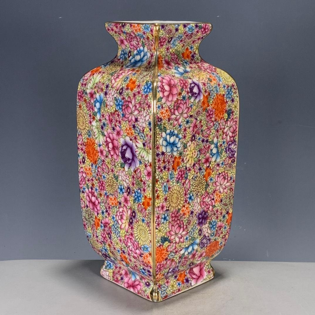 年制琺瑯彩万花彩四方花瓶工芸品 陶磁器 装飾品 花瓶 花器 美品 置物 陶芸