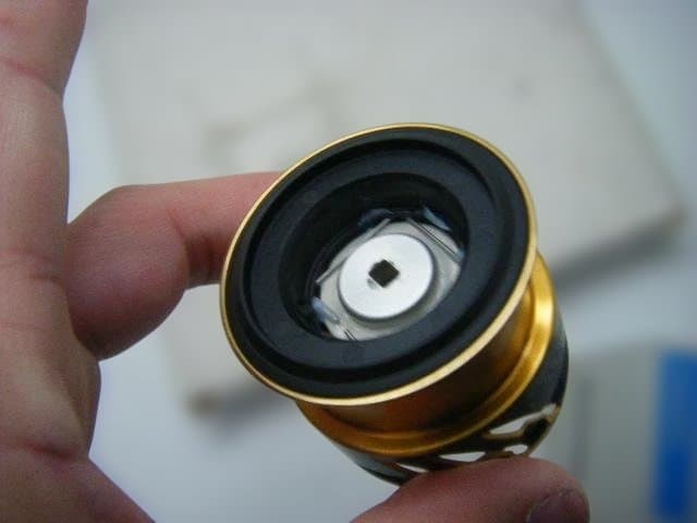 即決！◆新品！シマノ 20 ツインパワー C2000S HG純正スプール◆13C