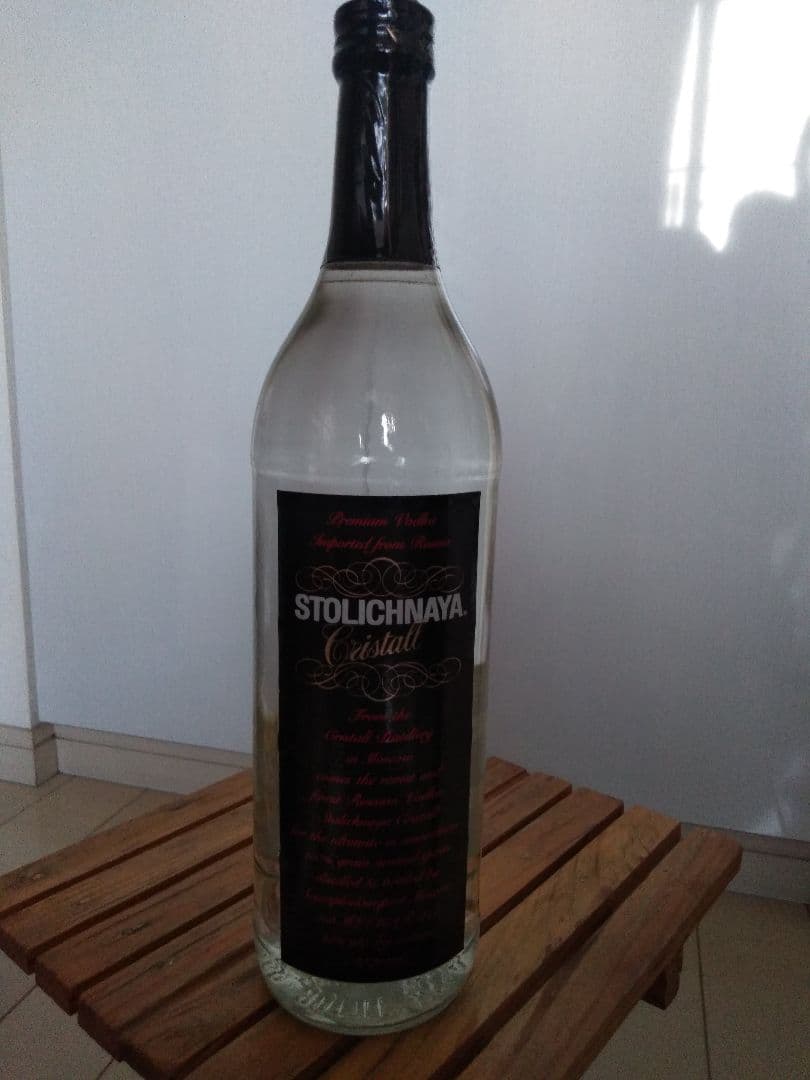 ストリチナヤ クリスタル プレミアム ウォッカ STOLICHNAYA