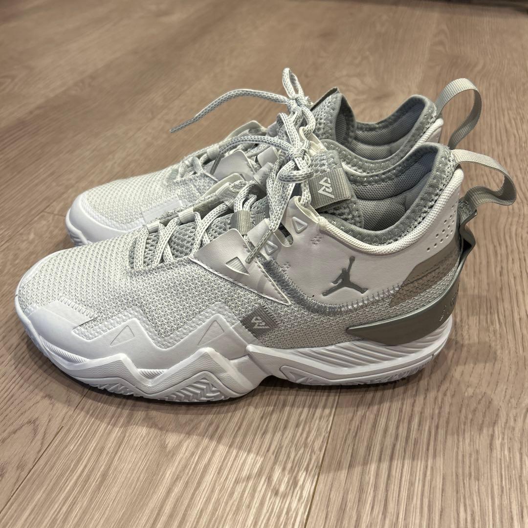 新品✳︎ナイキ ジョーダン Westbrook One Take スニーカー