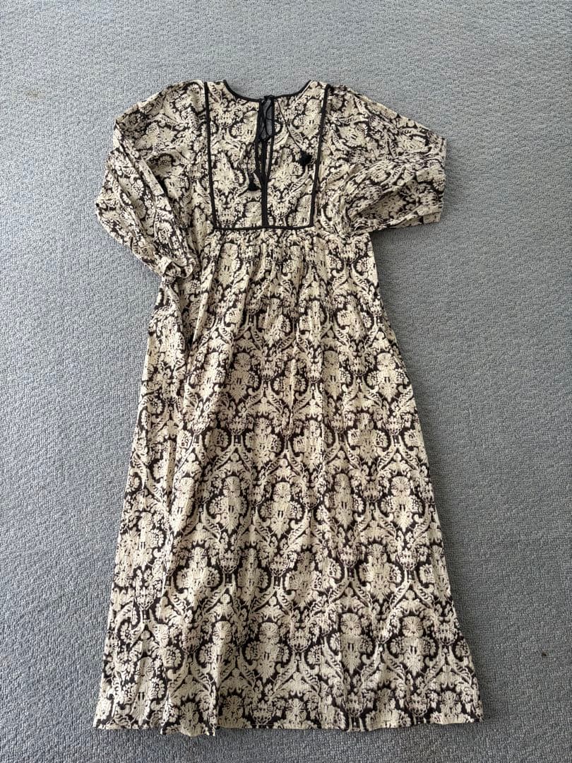 ne Quittez pas ヌキテパ ロングワンピース　フレア　花柄　Mサイズ