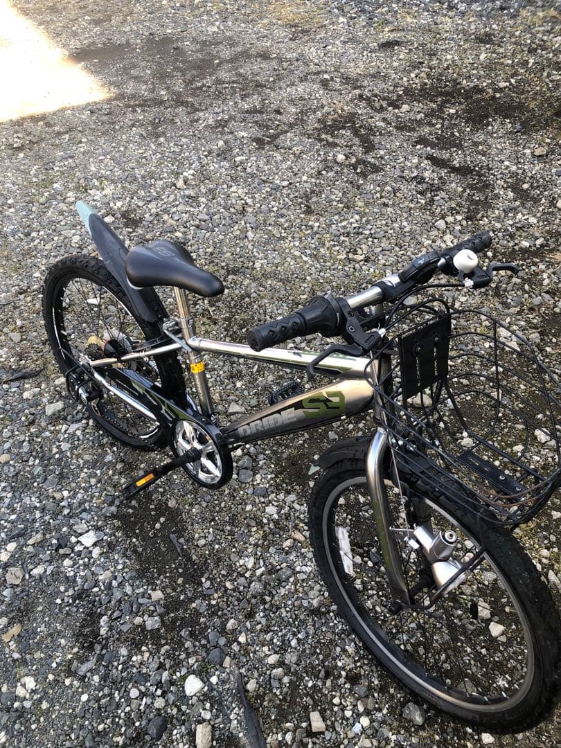 ドライドs3　22インチ　子供自転車 引き取り限定　スピードメーター付き