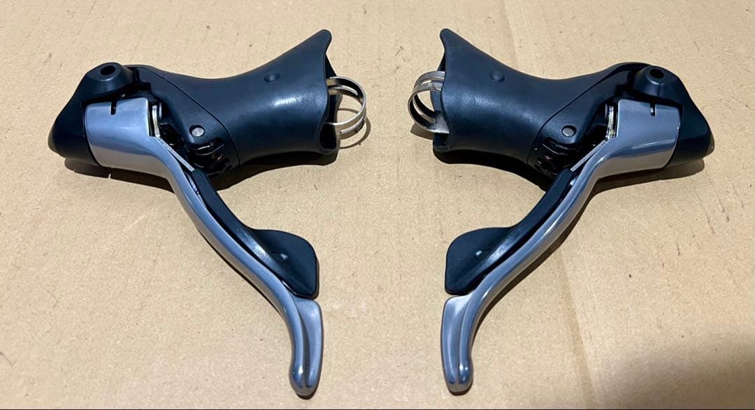 SHIMANO 105 ST 5600 STIレバー 2x10