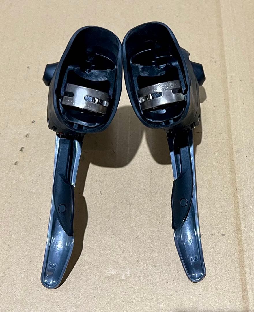 SHIMANO 105 ST 5600 STIレバー 2x10