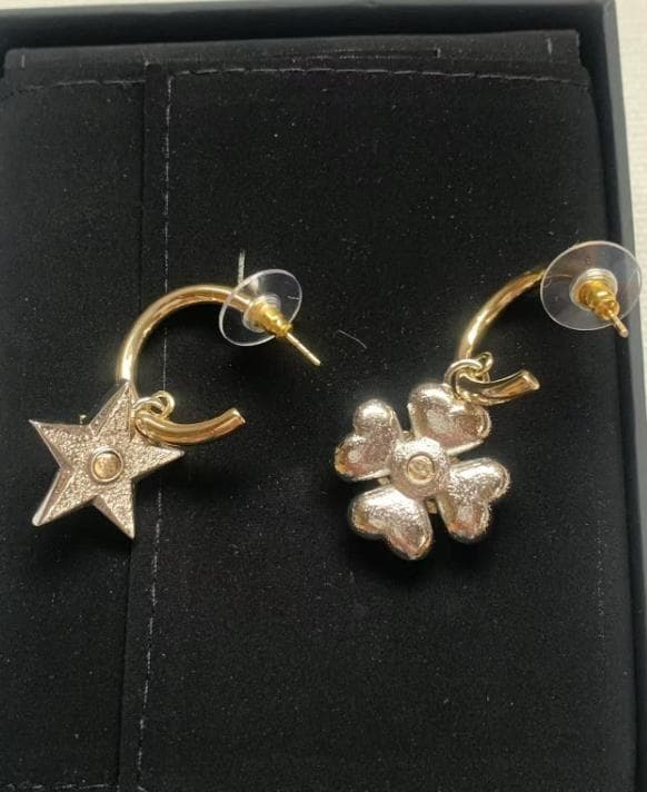 美品 CHANEL スター クローバー ピアス ゴールドcsd