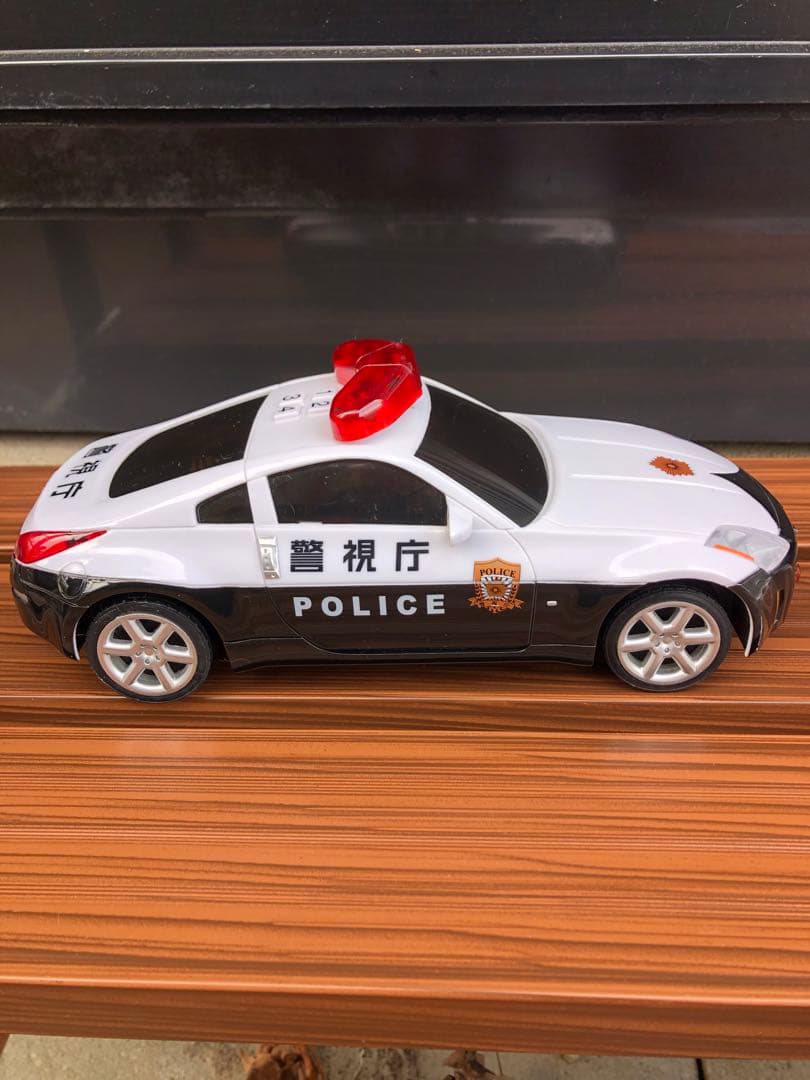 テ*ン様 希少 新品未使用トイコー フェアレディZ高速パトカー ライト&サウンド