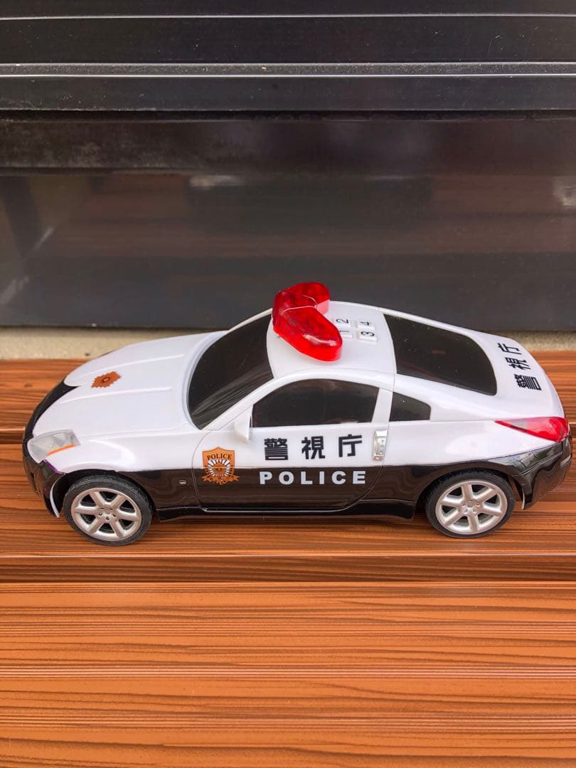 テ*ン様 希少 新品未使用トイコー フェアレディZ高速パトカー ライト&サウンド