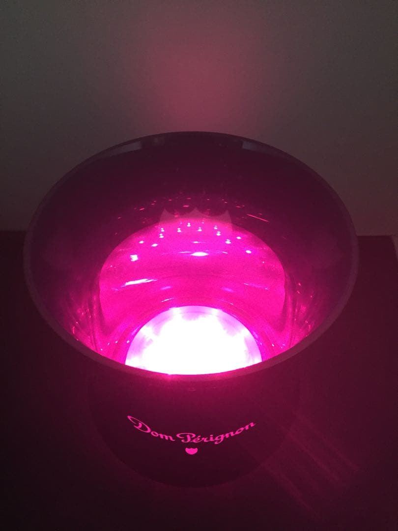 ドン・ペリニョン アクリル製LEDルミナスシャンパンクーラー