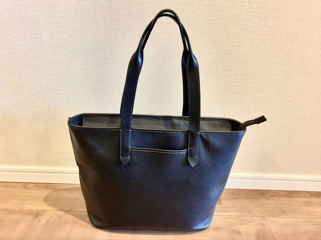 COACH ブラックレザーサリバントート
