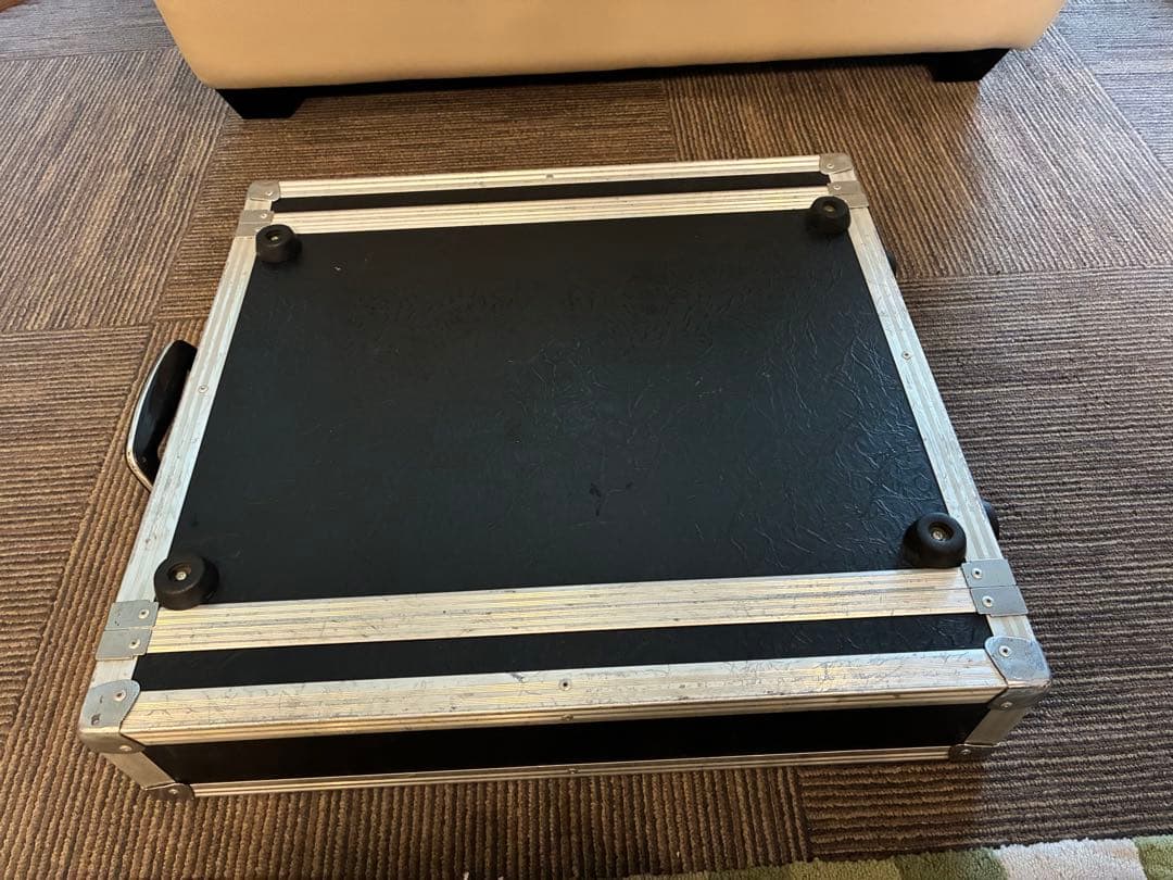 2Uラックケース　エフェクターケース