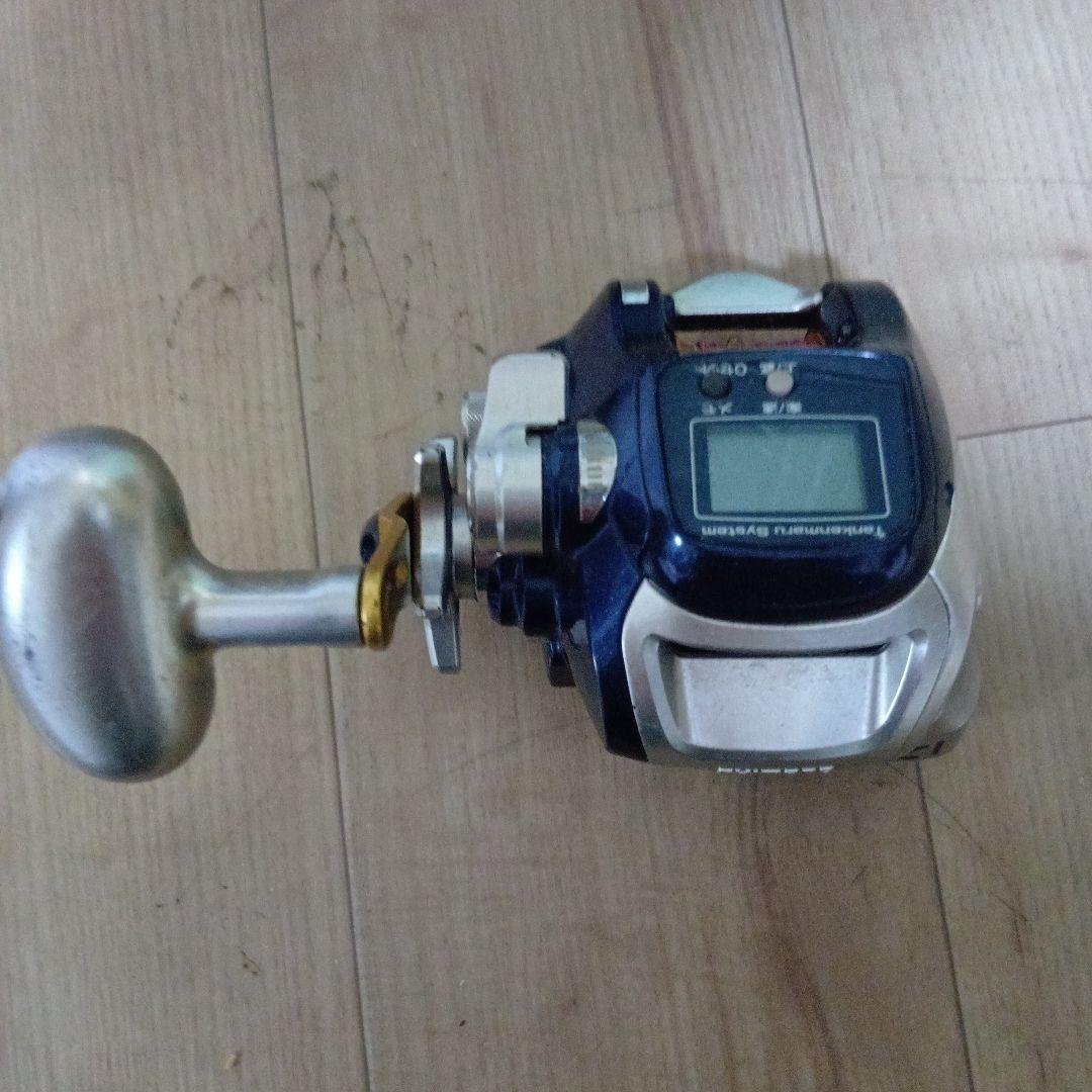 デジタルディスプレイ付き電動リール