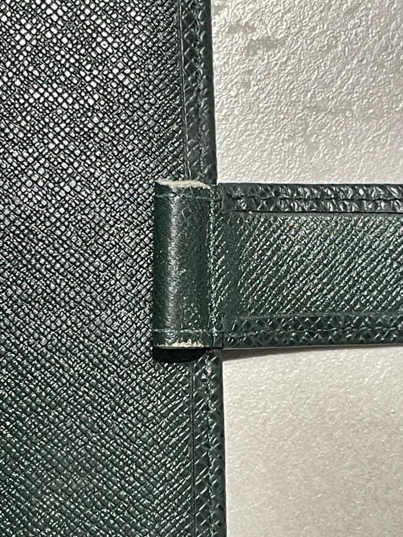 LOUIS VUITTON タイガ グリーン 手帳カバーMM