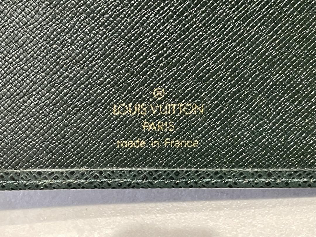 LOUIS VUITTON タイガ グリーン 手帳カバーMM