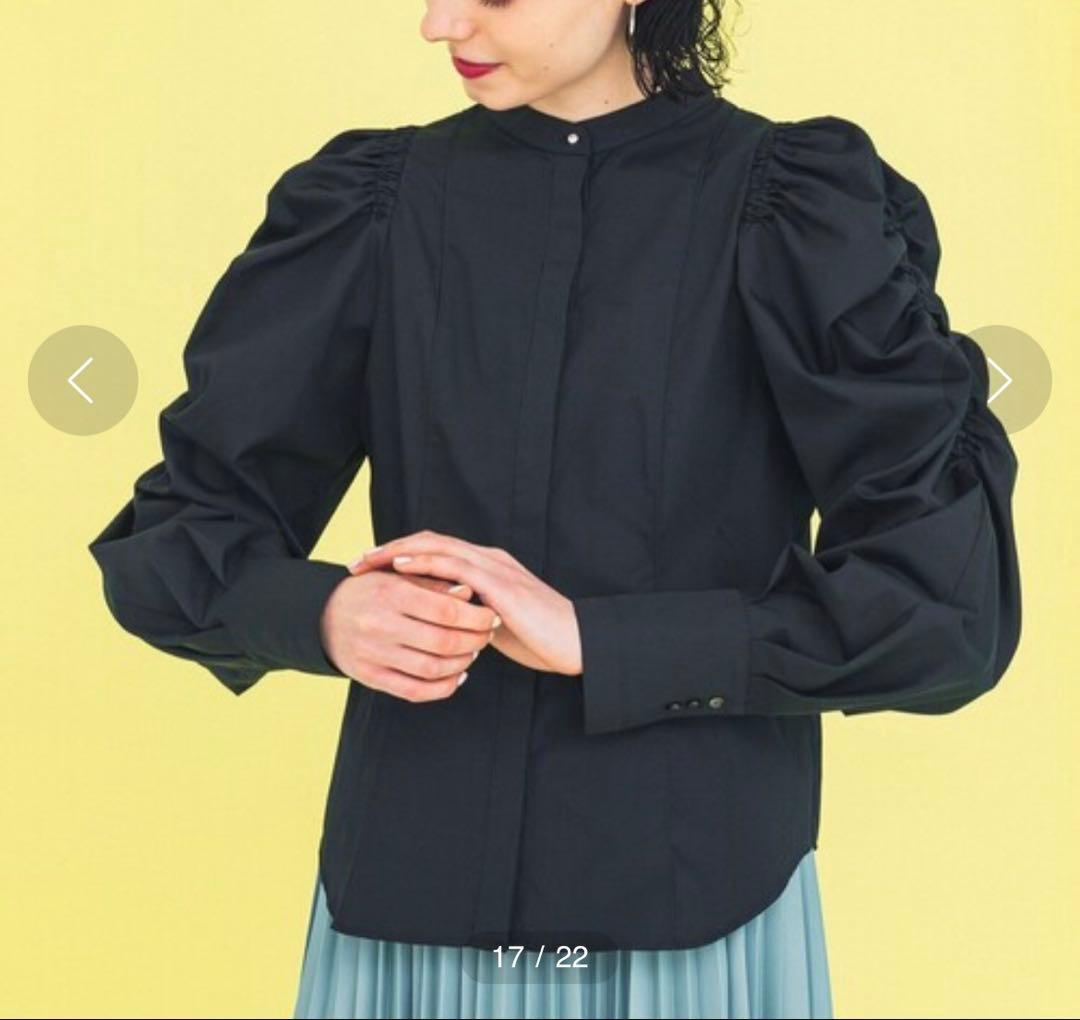 【美品】INella イネラ フォルムギャザースリーブ ブラウス ブラック F
